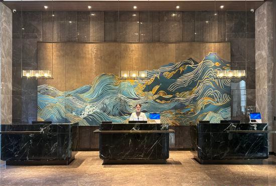 Cheery Dragon Hotel Weihai Jiuzi holds