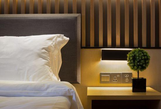Sfeel Designer Hotel (Chengdu Jiuyan Bridge Shop)
