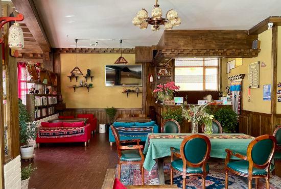 Гостиница Snow Mountain Inn