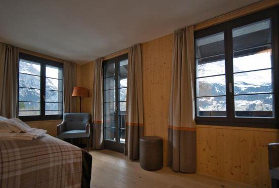 Гостиница Eiger View Alpine Lodge