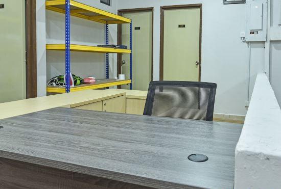 Гостиница OYO 90626 Hotel Ezzyhome Johor Jaya
