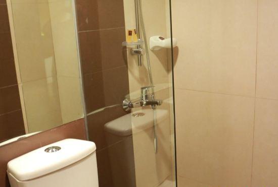 Гостиница Tacloban Plaza Hotel
