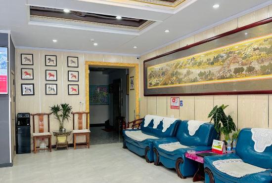 Гостиница Jun Yi Hotel