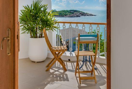 Hotel Ampersand Resort