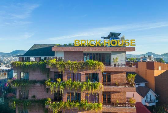 Brick House Dalat Hotel