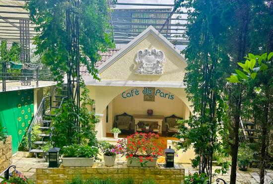 Le Petit Paris Dalat Hotel