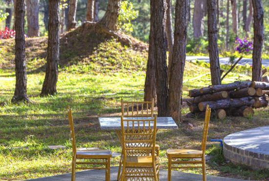 Гостиница Kim Resort - Khu Nghĩ Dưỡng Rừng Lá Kim