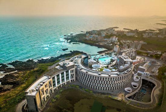 Гостиница Shilla Stay Plus IhoTewoo Ocean Front