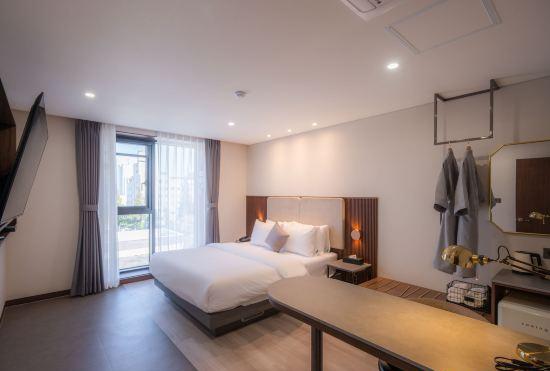 Гостиница Hound Hotel Gijang-osiria