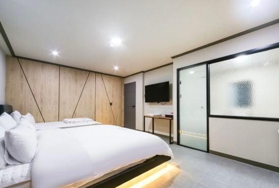 Гостиница Changwon Jinhae Hotel the Syap