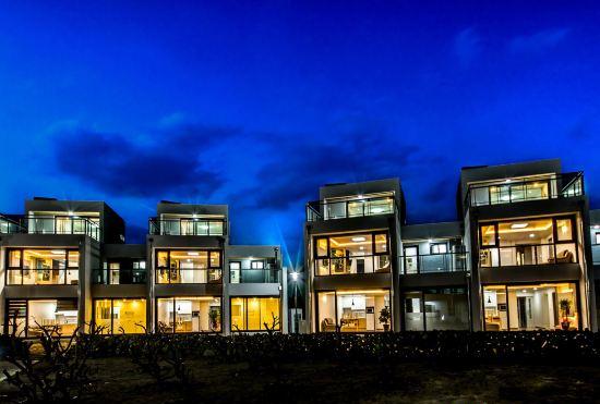 Гостиница Sanbangsanae Resort