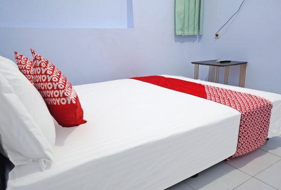 Гостиница Super OYO 92965 Trisna Patihan Resort