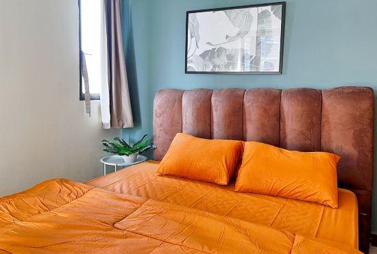 Гостиница Large and Strategic Rasuna Apt 3BR with WiFi &Pool