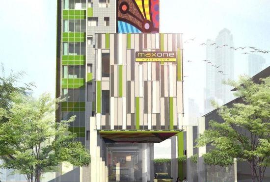 Гостиница MaxoneHotels.Com at Kramat