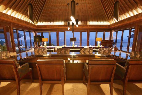 Гостиница The Edge Bali