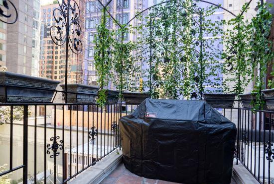 Hotel Gorgeous Triplex w/ Roof Deck - Luxury Stay