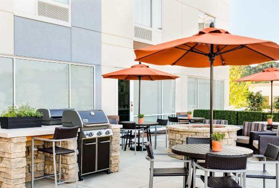 Гостиница TownePlace Suites Bakersfield West
