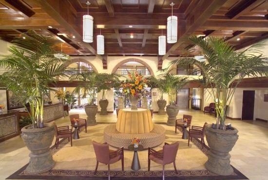 Hotel Embassy Suites by Hilton Lubbock