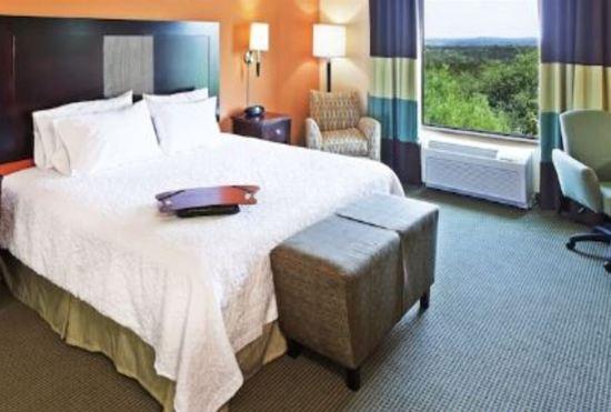 Гостиница Hampton Inn & Suites Austin-Lakeway