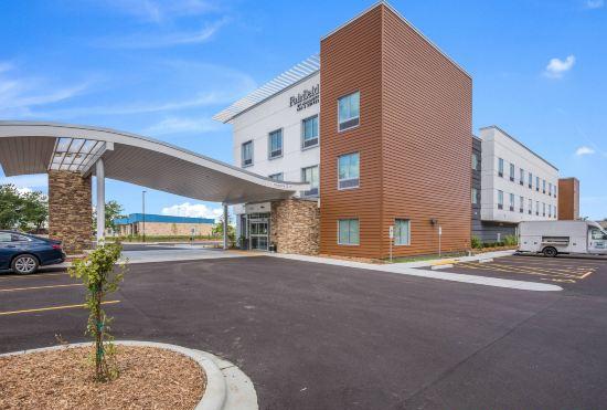 Гостиница Fairfield Inn & Suites Whitewater