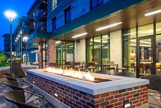 Гостиница Courtyard Houston Northeast