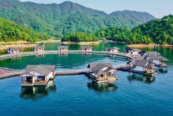 Гостиница Langshan West Sea Dianchiwan Resort Villa