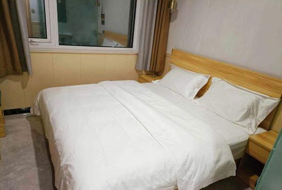 Linyi Aohang New Hotel
