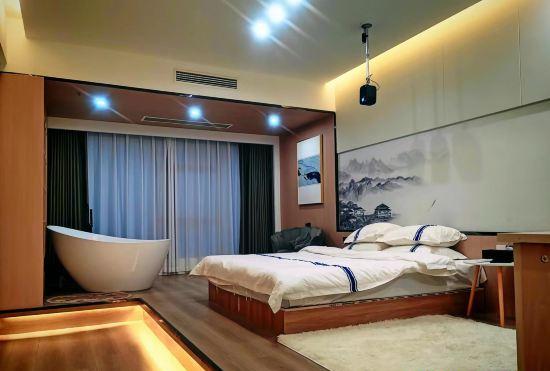 Гостиница Lushanhai Homestay (Changchun Yinhe Xintiandi Branch)
