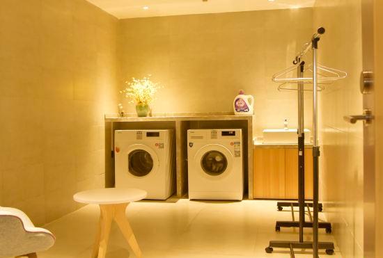Гостиница Home Inn Neo (Luoyang Railway Station Tanggong Middle Road Mingtang Scenic Area)