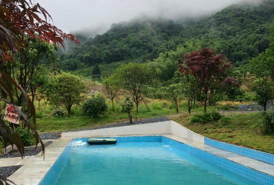 Гостиница Lushan Xihai Qigu Homestay (Lushan Xihai Branch)