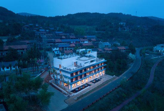 Hotel MUNI MUNI Dongjianghu Resort