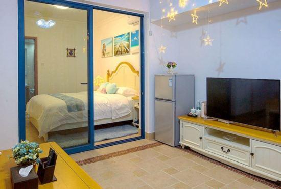 Гостиница Yanzi Seaview Resort (Huizhou Vanke Double Moon Bay Store)