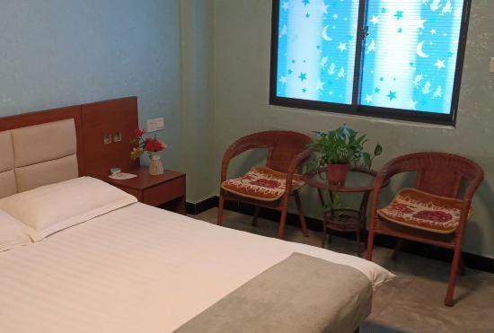 Ruixin Hotel (Zichuan Renhezhen Middle School)
