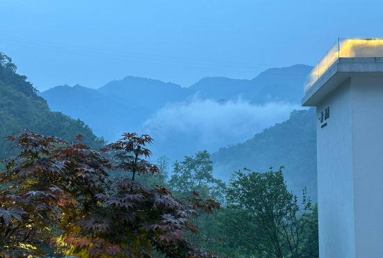 Hotel Trip.com Group Country Retreats (Mount Emei Yixi-Qingyin Joint Resort)