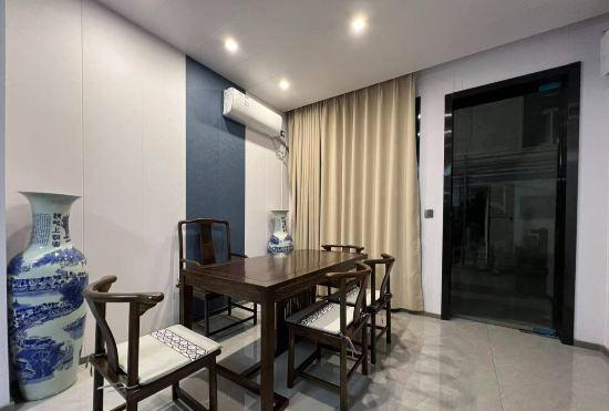 Hotel Luoyang Mountain Banyan Tree Courtyard (Lijingmen Cross Street Branch)