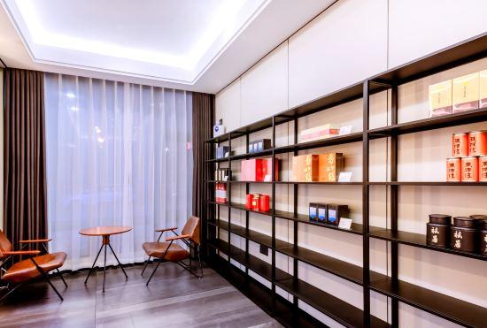Гостиница Luxiaolu PLUS Hotel (Xinxiang University Town)