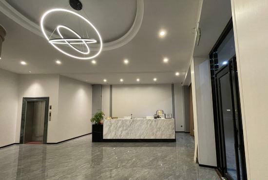 Yunfu Lidu Hotel