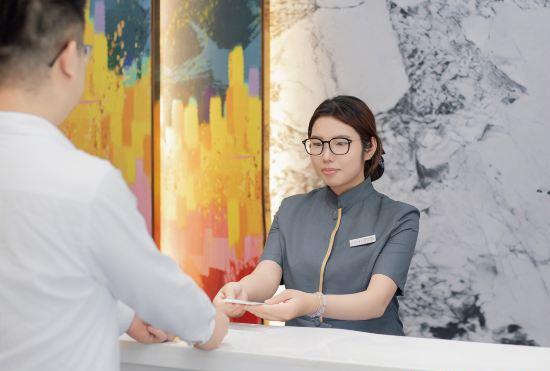 Hotel Four Seasons Inn Inn Yunshang (Korla Railway Station Branch)