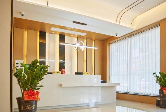 Гостиница Fu Shun Da Hua Hotel