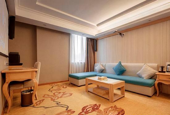 Гостиница Vienna 3 Best Hotel (Yangchun Bus Station)