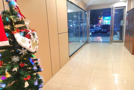 Гостиница Home Inn Wuhu Ruifeng Shangbocheng