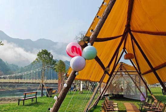 Гостиница Selenium-themed Inn In West Huangshan City