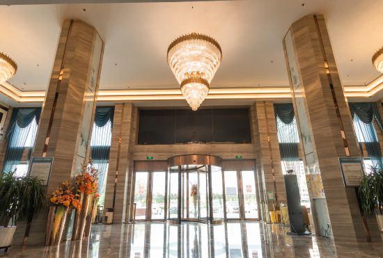 Aotai Runjun Hotel