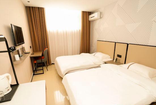 Yunrui Qingju Hotel (Linyi Luozhuang Tongda Road Branch)