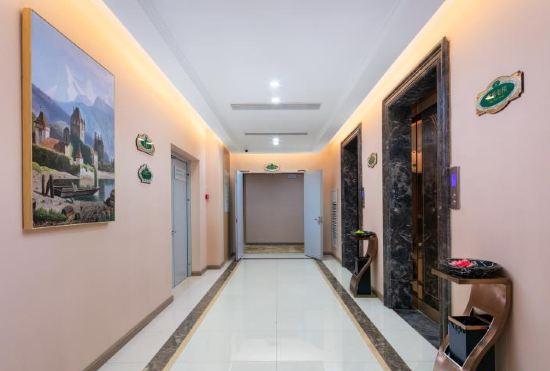 Werna 3 Good Hotel (Wuning Xihai Branch)