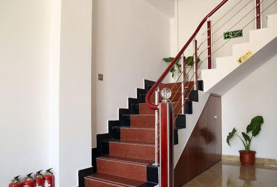 Гостиница Xiuning Longxiang Hotel