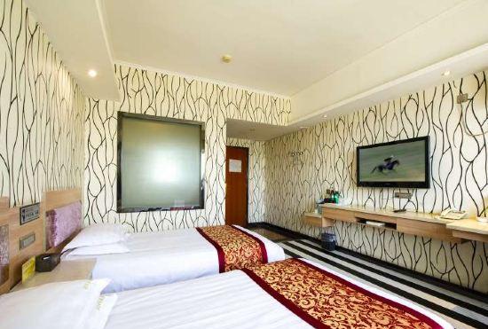 Yining V8 Business Hotel (Teachers University)