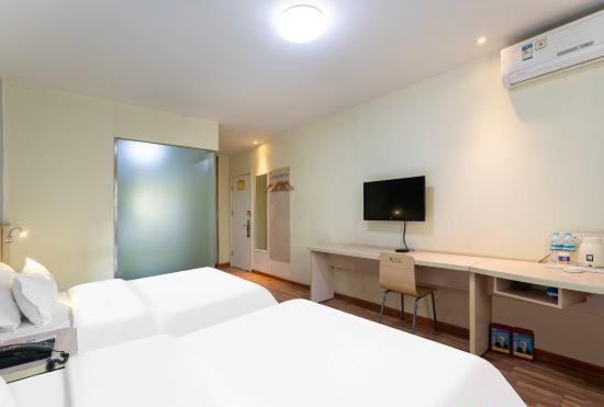 Hotel 7 Days Inn (Jinan CBD, Shandong University of Political Science and Law)