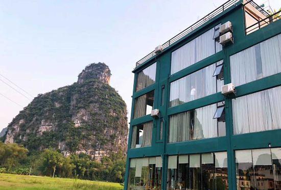 Hotel Daxin Mingshi Bodhisattva