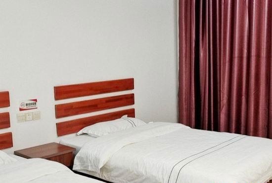 Гостиница Langxi Hengfeng Business Hotel
